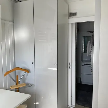 La Coccinelle 4*